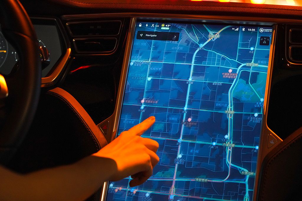 “面板三哥	”惠科股份冲击深交所主板IPO，高额负债下仍现金分红